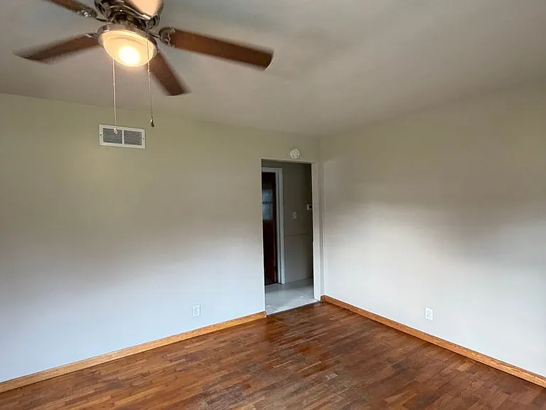 14590 Riley St — Photo 2