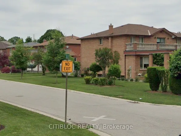 46 Dorengate Dr, Vaughan, ON L4L 3H1