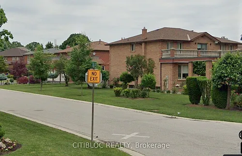 46 Dorengate Dr Photo 1
