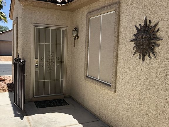 3rd image of 3034 Seaford Peak Dr