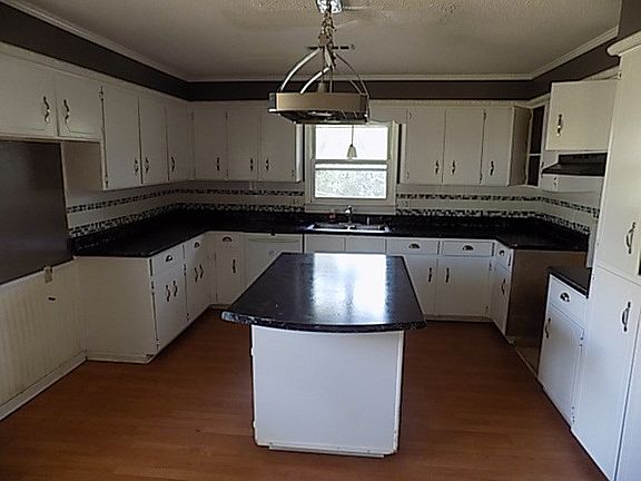 5th image of 3714 Quail Creek Dr