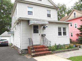 6005 168th St, Fresh Meadows, NY 11365