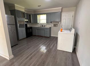 903 E 7th St #903, Russellville, AR 72801