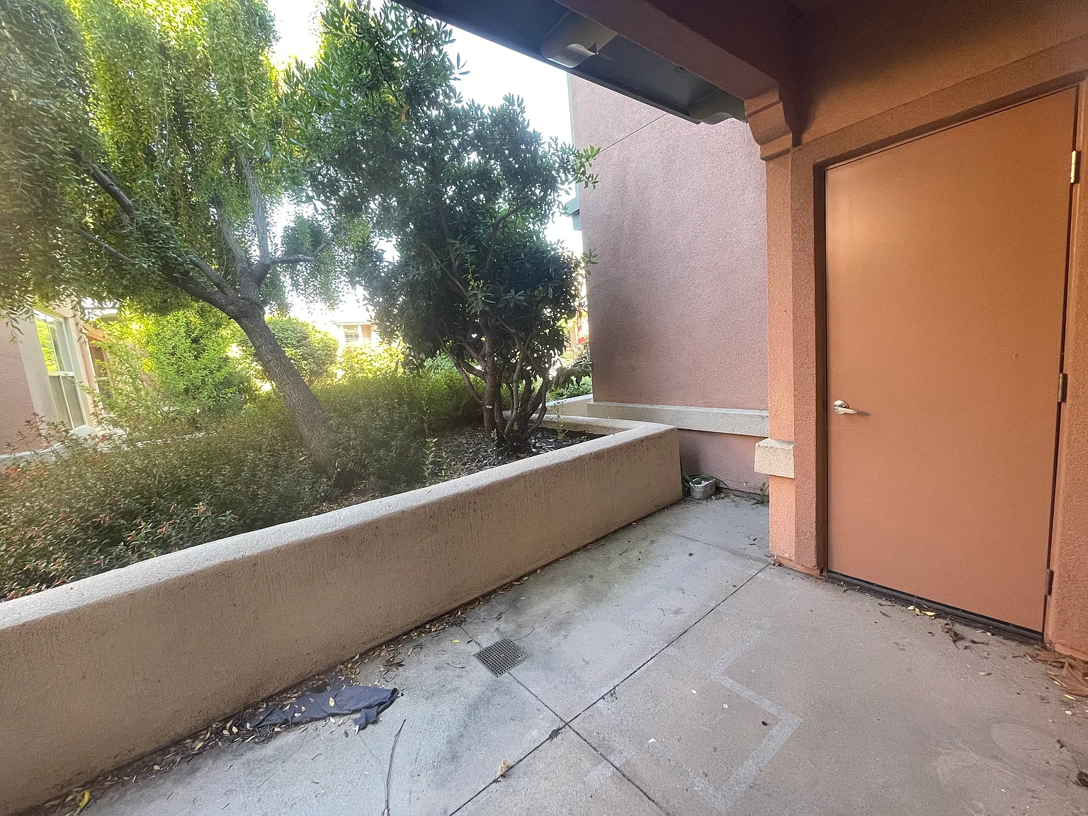 2 bed, 1230 sqft, $4,600 — Photo 2