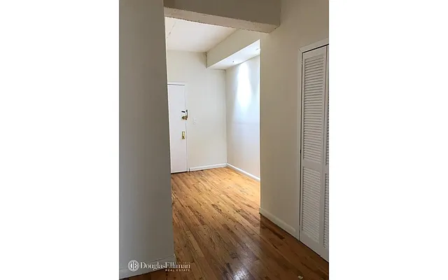 Rented by Douglas Elliman | media 10