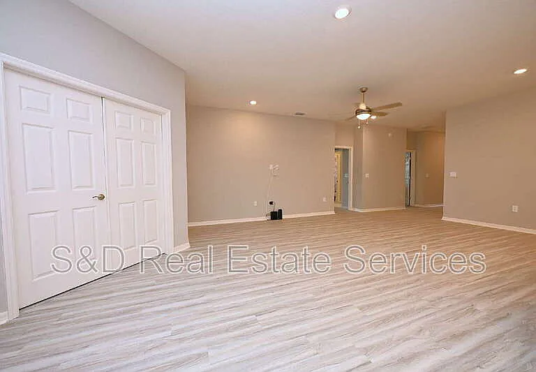 1731 Oceania Ave — Photo 13