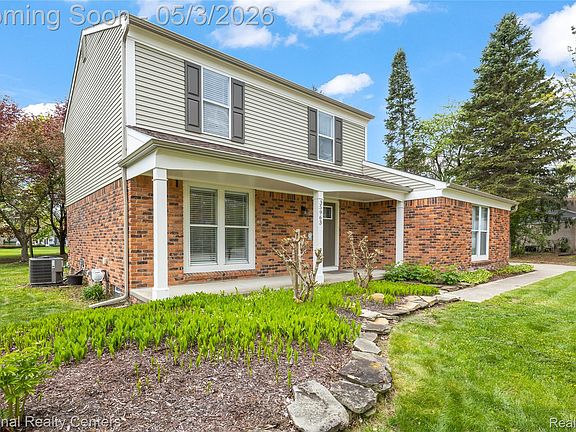 2nd image of 35963 Fair Oaks Ct