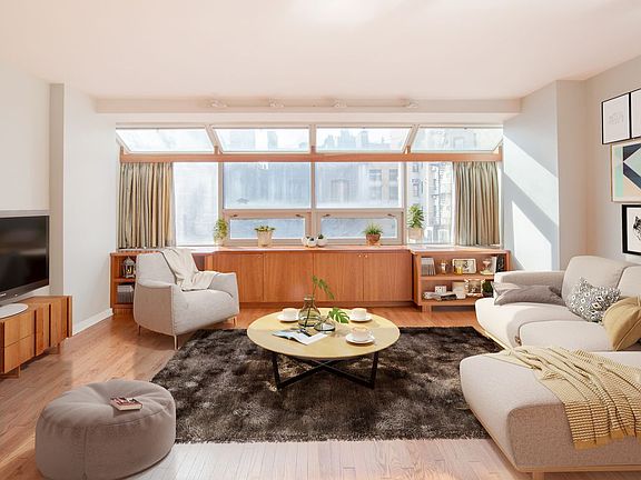 3rd image of 2250 Broadway APT 6N