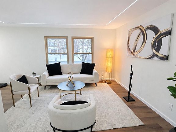 2nd image of 8213 Longhorn Rd