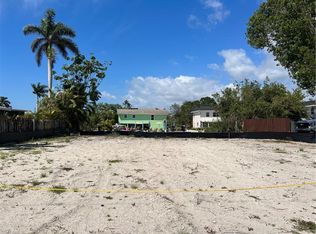 2831 Gulfview Dr, Naples, FL 34112