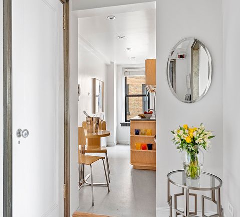 4th image of 123 West Dr #93-9E