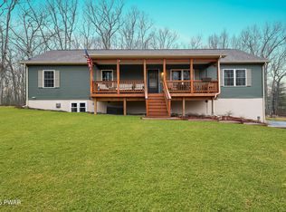 103 Oak Ln, Milford, PA 18337