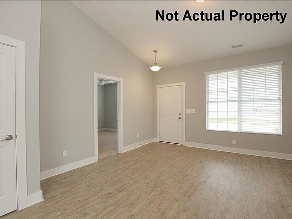 2nd image of 119 Blackfoot Trl