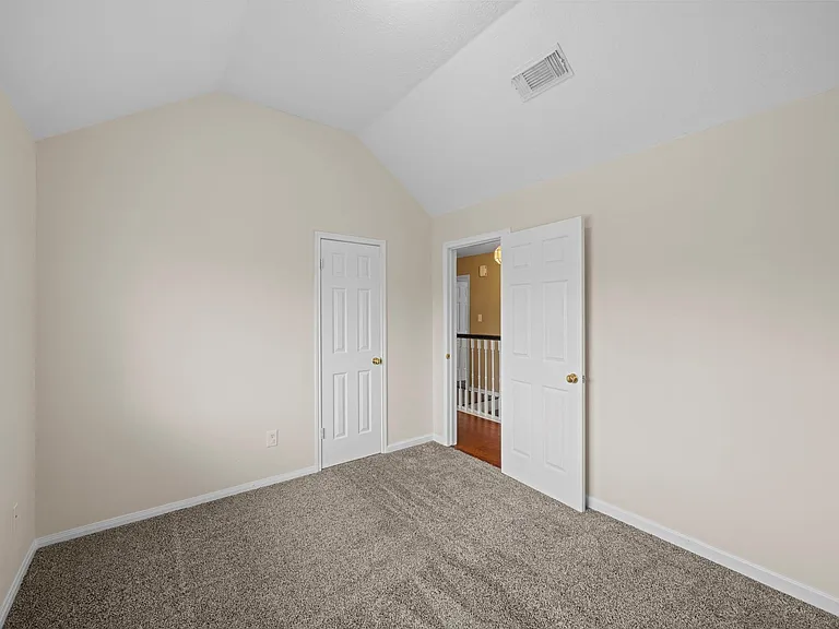 17107 Cradle Cove Ct — Photo 33