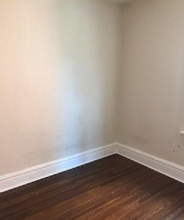 3rd image of 4335 S Compton Ave #1F