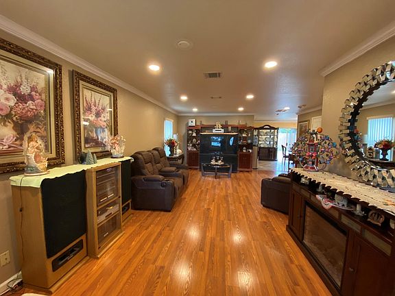 3rd image of 3142 Beran Dr