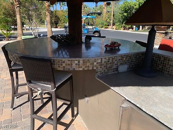 4th image of 8175 Arville St #65