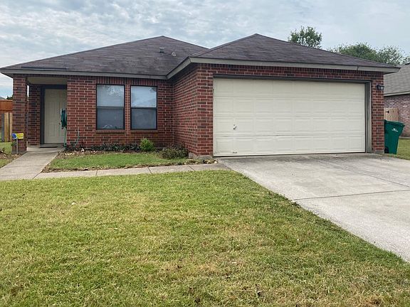 2nd image of 708 Capricorn St