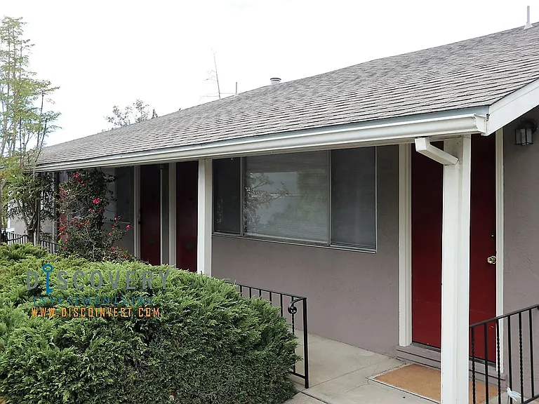 Brandon St. 1730 — Photo 2