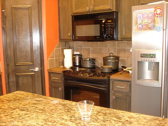4th image of 1700 NW 163rd Cir