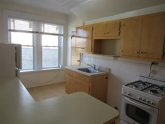 Rented by Aguayo & Huebener Brooklyn | media 18