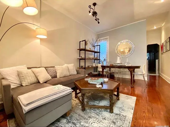 22-15 41st Street, Long Island City, NY 11105