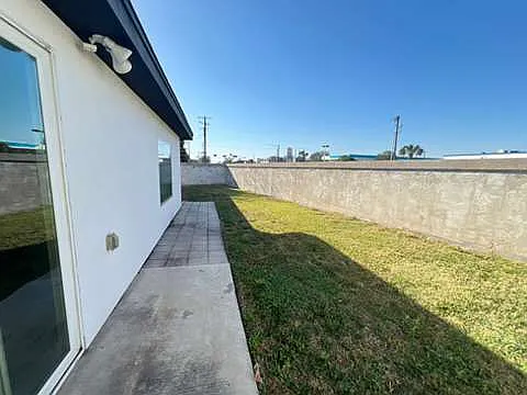 5511 N 36th Ln — Photo 11