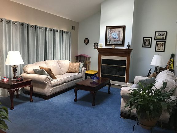 5th image of 744 Albert Ave