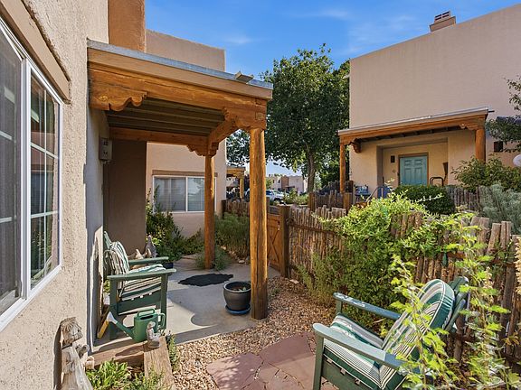 4th image of 2210 Miguel Chavez Rd Unit 612