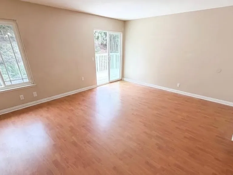 21409 Running River Ct — Photo 7