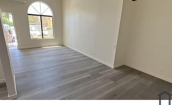 3rd image of 31710 Avenida Juarez APT B