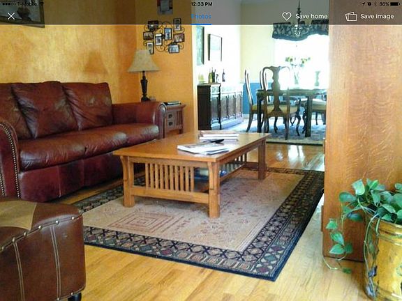 LIVING ROOM/DINNING ROOM