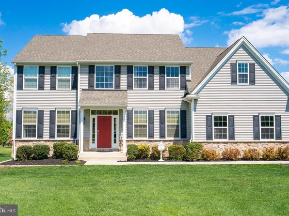 605 Clarks Ln, West Chester, PA 19382