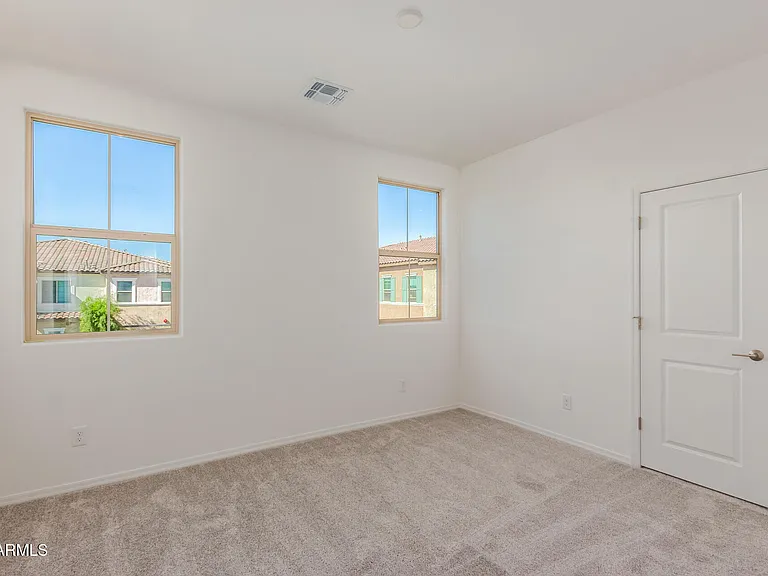 1871 E Hampton Ln #101 — Photo 30