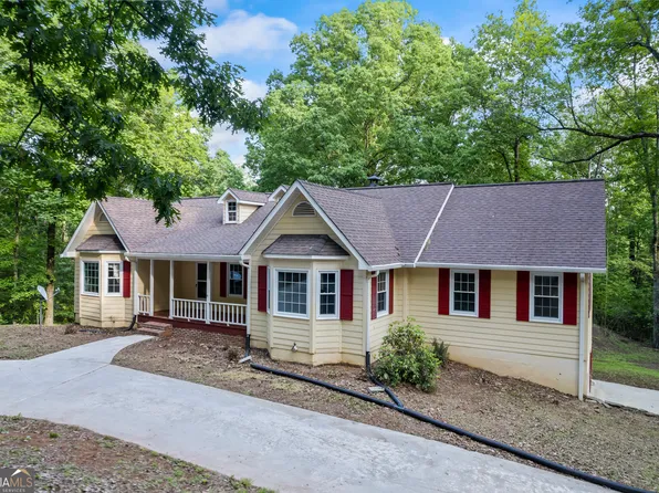 100 Falls Mountain Dr, Dahlonega, GA 30533