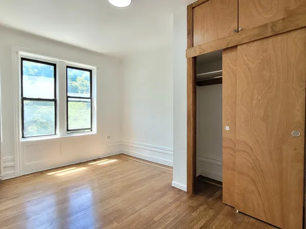 63 Ft Greene Place image 2 of 20