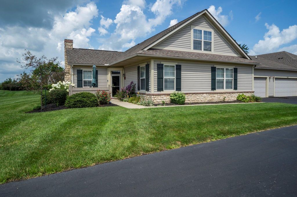 Real estate listing image