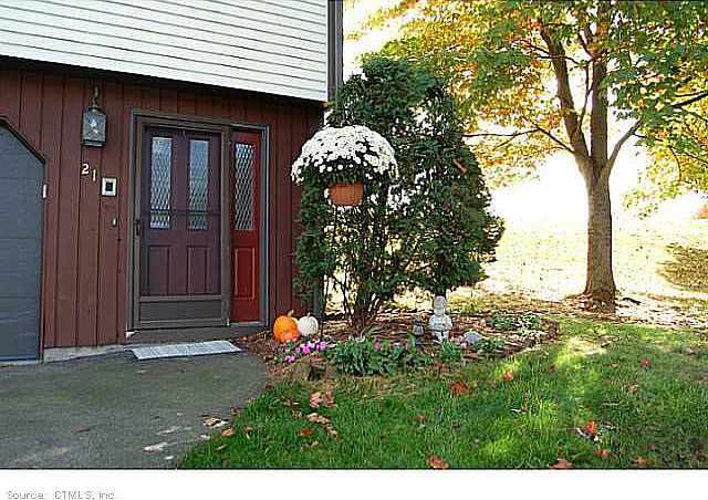 1st image of 21 Chestnut Ct