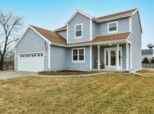 113 Cedar Ave, Delavan, WI 53115