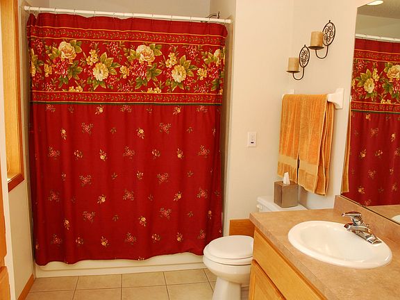 Full master bath