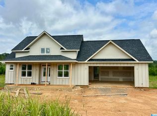 42 Inverness St, Jacksonville, AL 36265