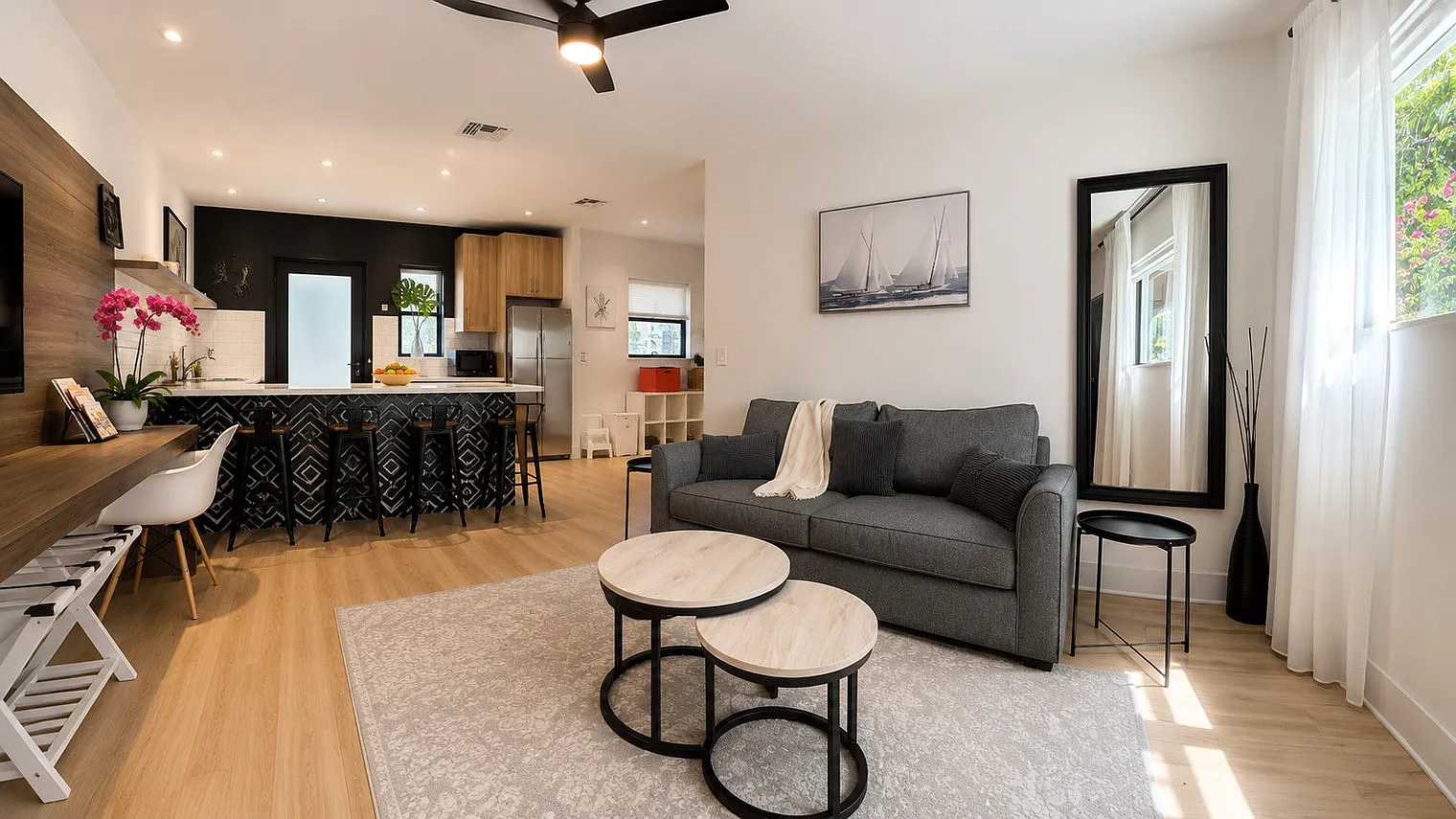 1 bed, 1.0 bath, 398 sqft, $3,974 — Photo 1