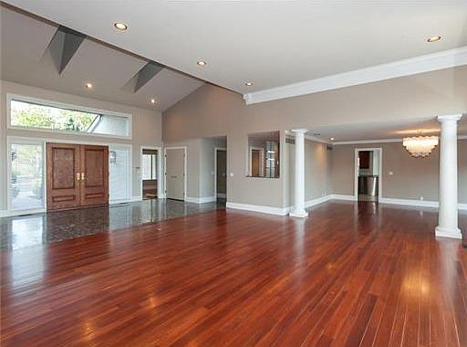 4th image of 205 High Orchard Dr