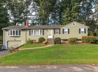 215 Remington St, Lowell, MA 01852