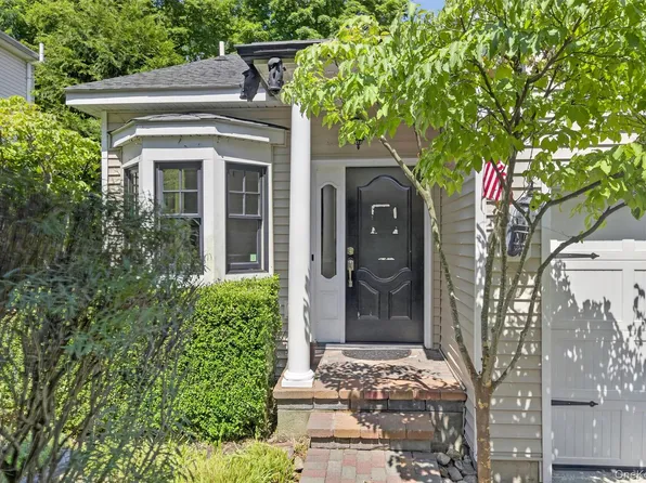 708 Kossuth Place, Peekskill, NY 10566