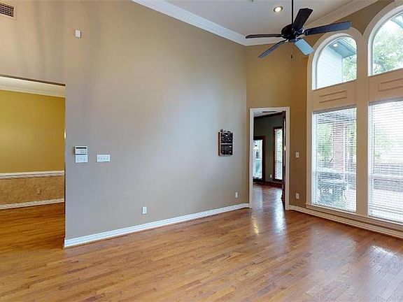 3rd image of 308 Timber Lake Dr