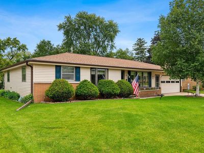 1584 CAREFUL DRIVE, Green Bay, WI, 54304