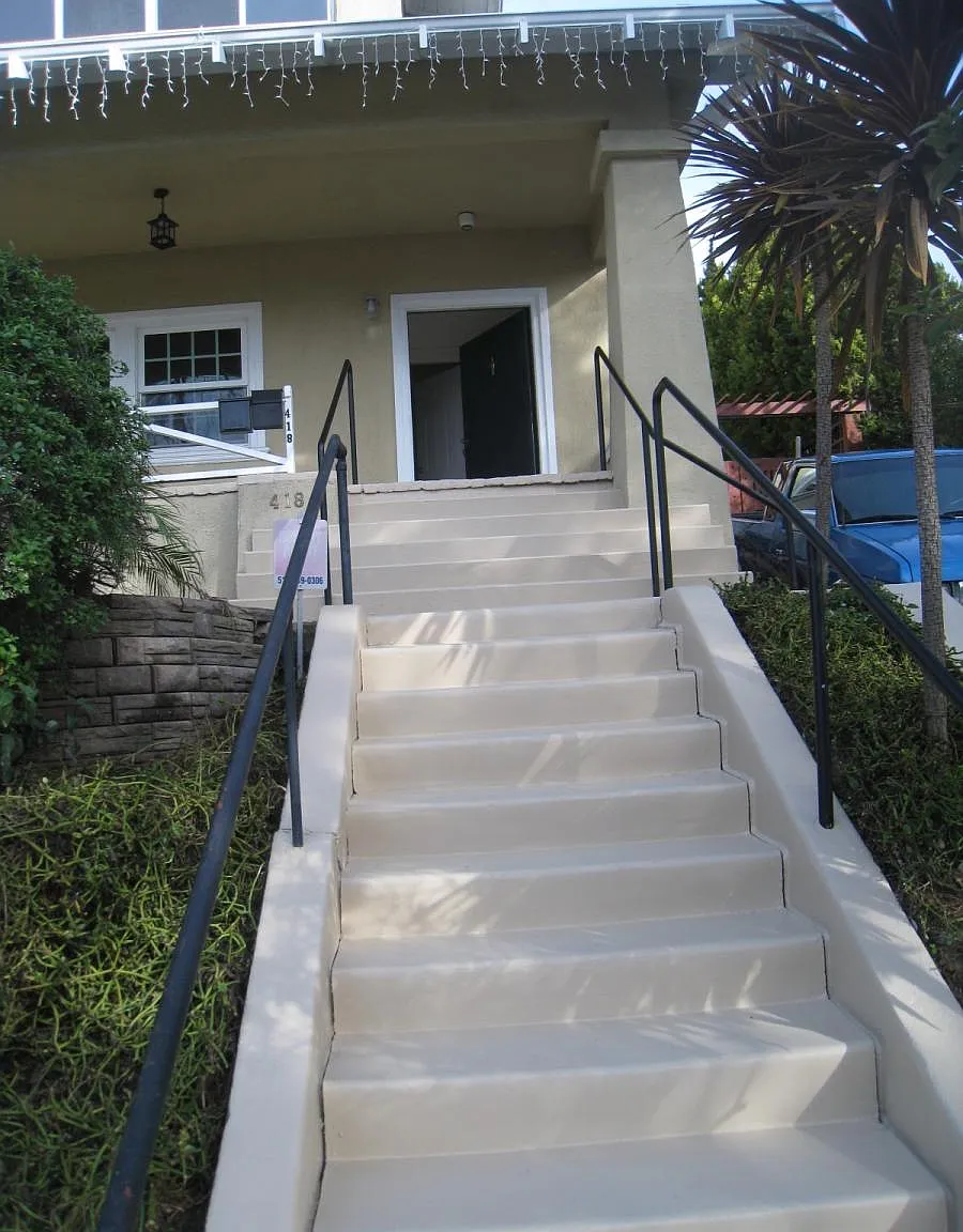418 Newton Avenue — Photo 3