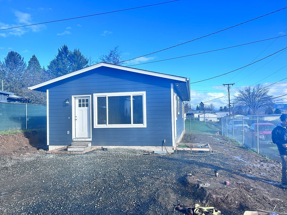 1st image of 350 E 5th Ave