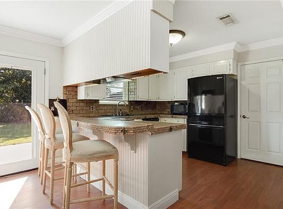 5th image of 114 Bienville Dr
